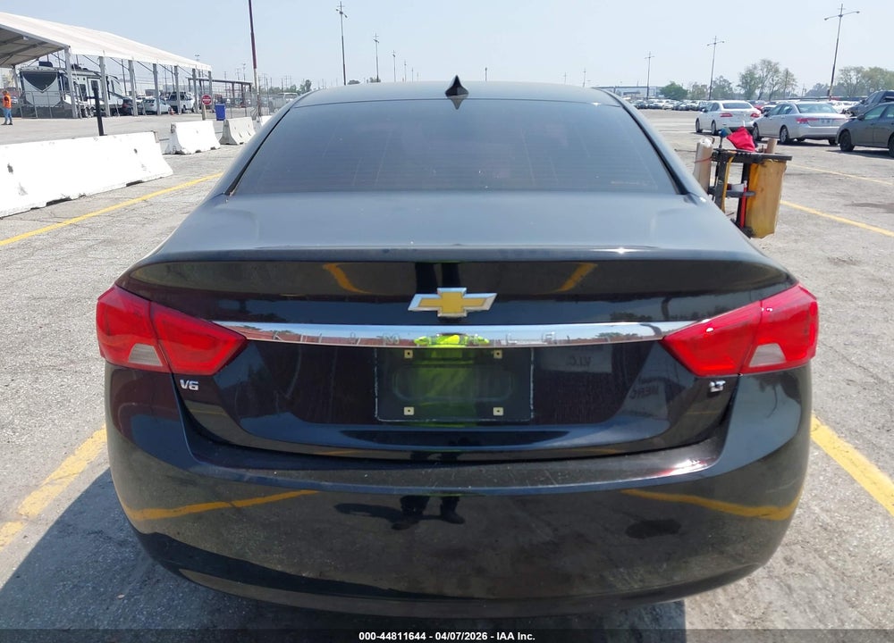 2018 CHEVROLET IMPALA 1LT VIN: 2G1105S33J9110954