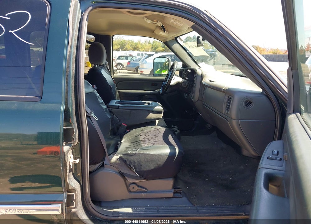 2005 GMC SIERRA 1500 SLE/SLT VIN: 2GTEK13T551255931