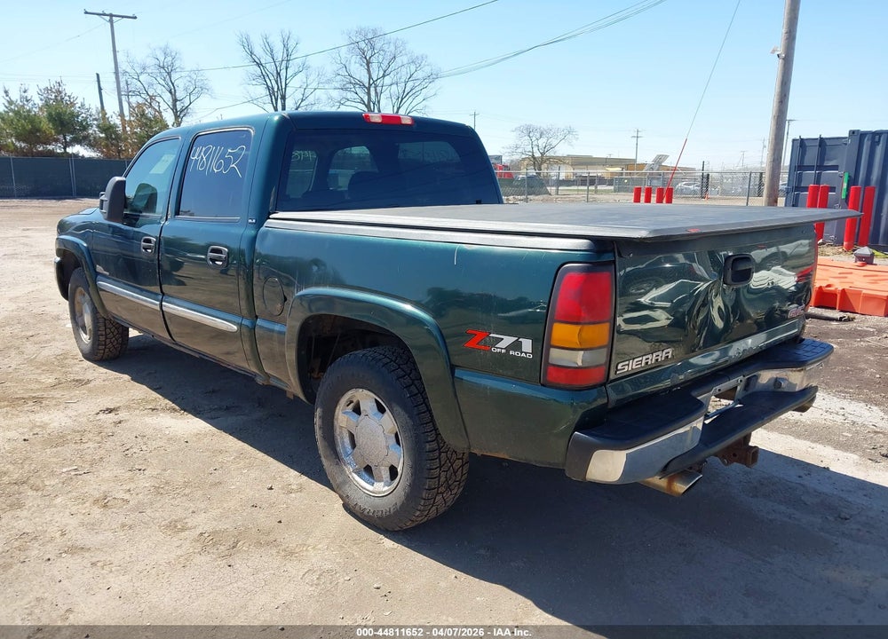 2005 GMC SIERRA 1500 SLE/SLT VIN: 2GTEK13T551255931