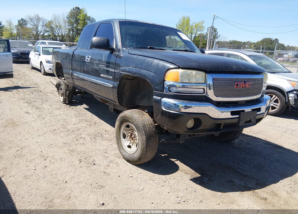 2005 GMC SIERRA 2500HD SLE VIN: 1GTHK29U15E129647
