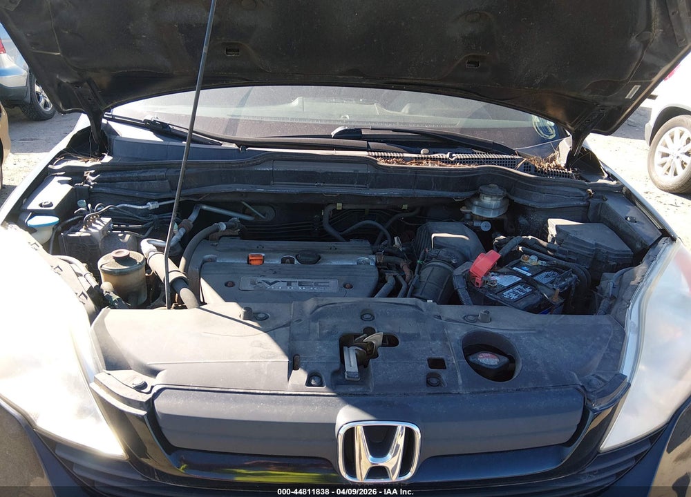 2009 HONDA CR-V LX VIN: JHLRE48319C003017