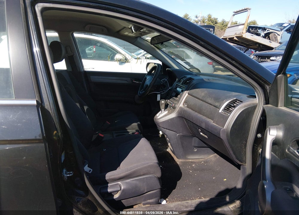 2009 HONDA CR-V LX VIN: JHLRE48319C003017
