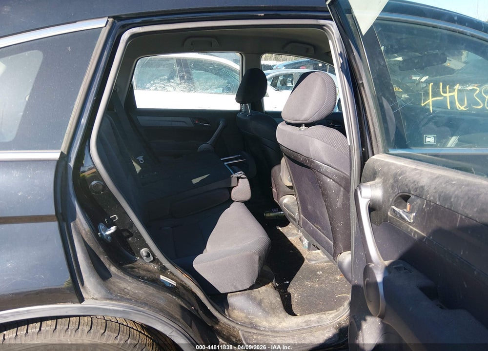 2009 HONDA CR-V LX VIN: JHLRE48319C003017