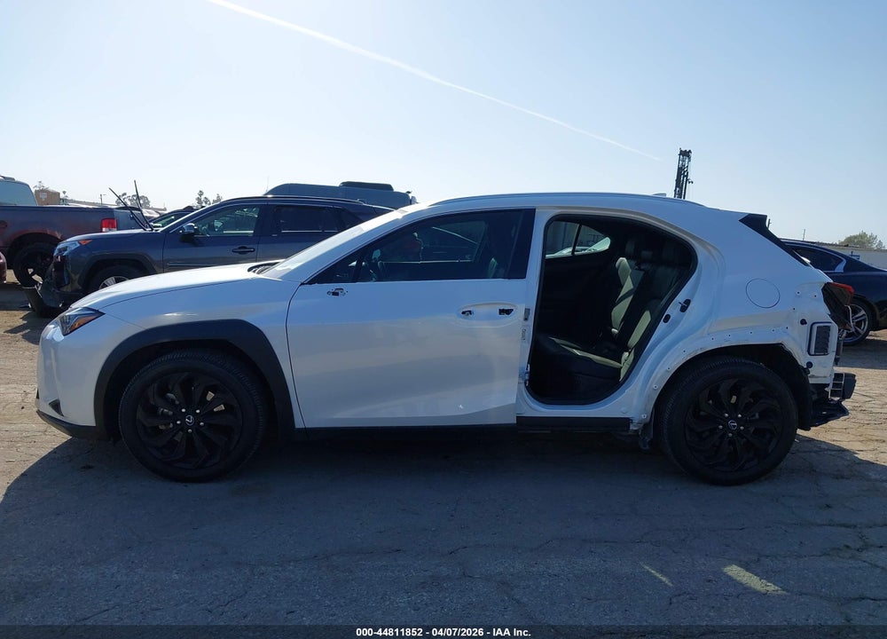 2025 LEXUS UX 300H VIN: JTHYBJAHXS2002268