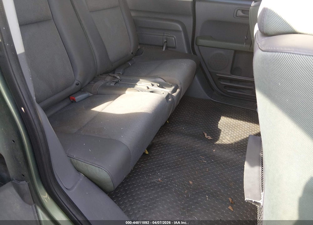 2004 HONDA ELEMENT EX VIN: 5J6YH18684L007514