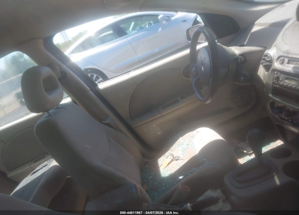 2004 SATURN ION 2 VIN: 1G8AJ52F44Z156120