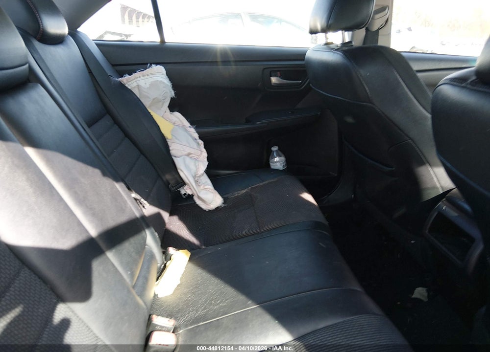 2016 TOYOTA CAMRY SE VIN: 4T1BF1FKXGU215907