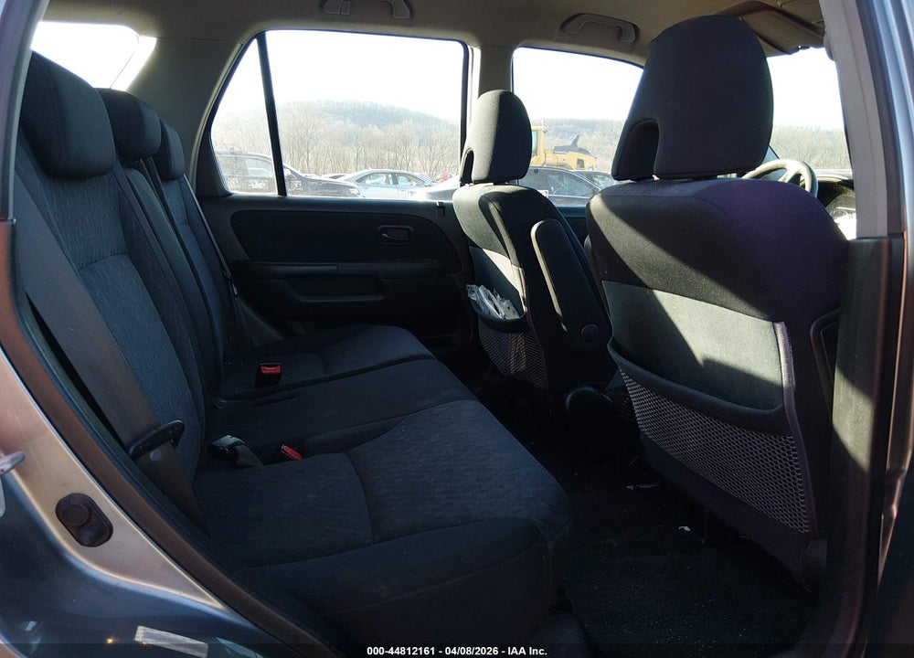 2006 HONDA CR-V LX VIN: JHLRD68556C015893