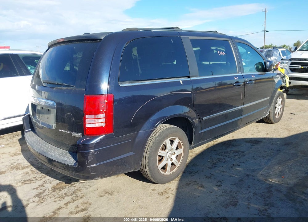 2010 CHRYSLER TOWN & COUNTRY TOURING VIN: 2A4RR5D17AR148953