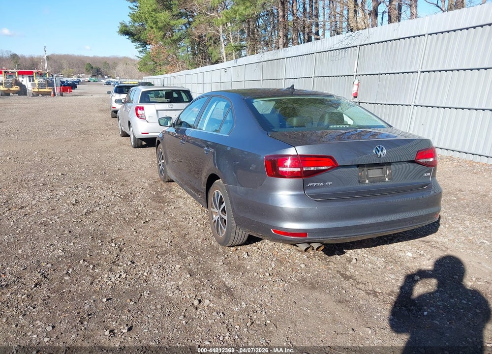 2017 VOLKSWAGEN JETTA 1.4T SE VIN: 3VWDB7AJ9HM360952