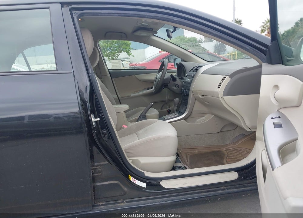 2010 TOYOTA COROLLA LE VIN: JTDBU4EE0AJ076659