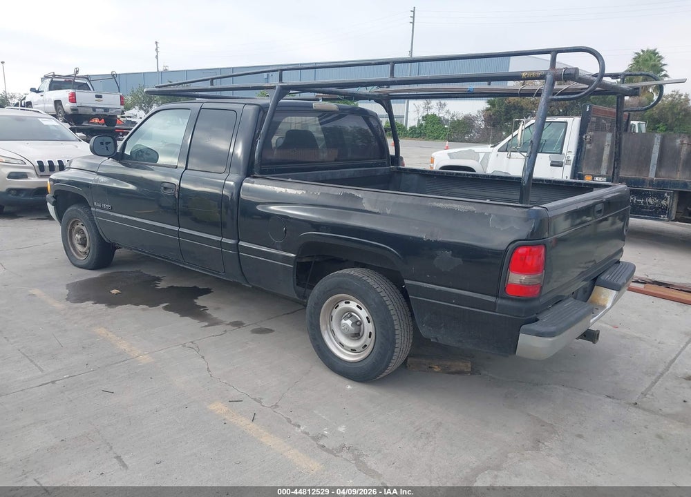 2000 DODGE RAM 1500 ST VIN: 1B7HC13Y3YJ171929