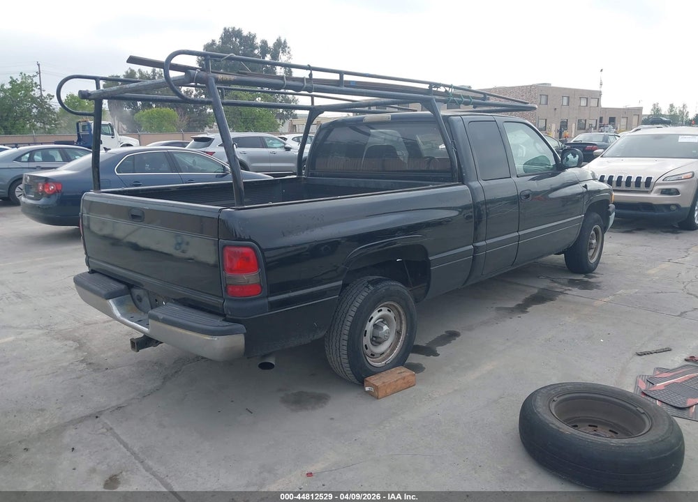 2000 DODGE RAM 1500 ST VIN: 1B7HC13Y3YJ171929