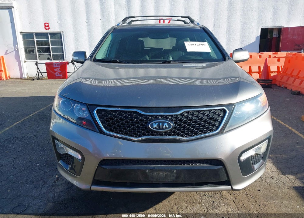 2012 KIA SORENTO SX V6 VIN: 5XYKWDA20CG282170