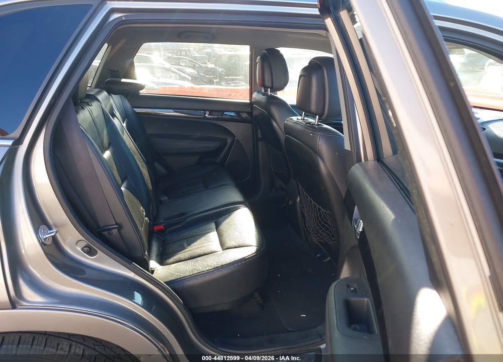 2012 KIA SORENTO SX V6 VIN: 5XYKWDA20CG282170