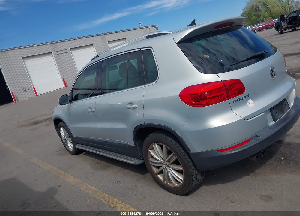 2014 VOLKSWAGEN TIGUAN SEL VIN: WVGBV3AX8EW591735