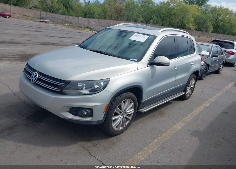 2014 VOLKSWAGEN TIGUAN SEL VIN: WVGBV3AX8EW591735