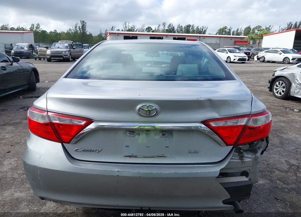 2016 TOYOTA CAMRY LE VIN: 4T1BF1FK8GU180123