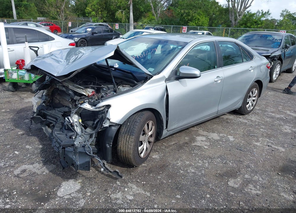 2016 TOYOTA CAMRY LE VIN: 4T1BF1FK8GU180123