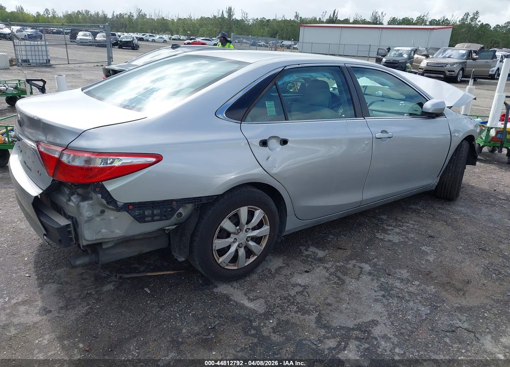 2016 TOYOTA CAMRY LE VIN: 4T1BF1FK8GU180123