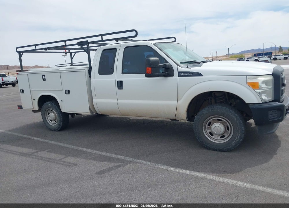 2015 FORD F-350 XL VIN: 1FD8X3B69FED19728
