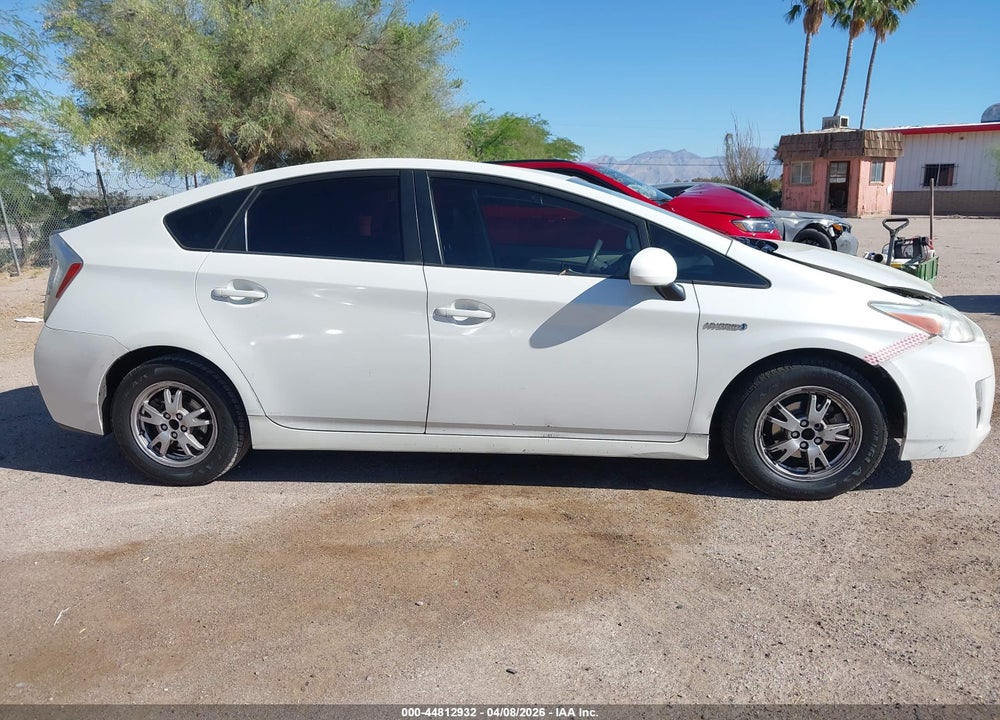 2011 TOYOTA PRIUS THREE VIN: JTDKN3DU4B0278931