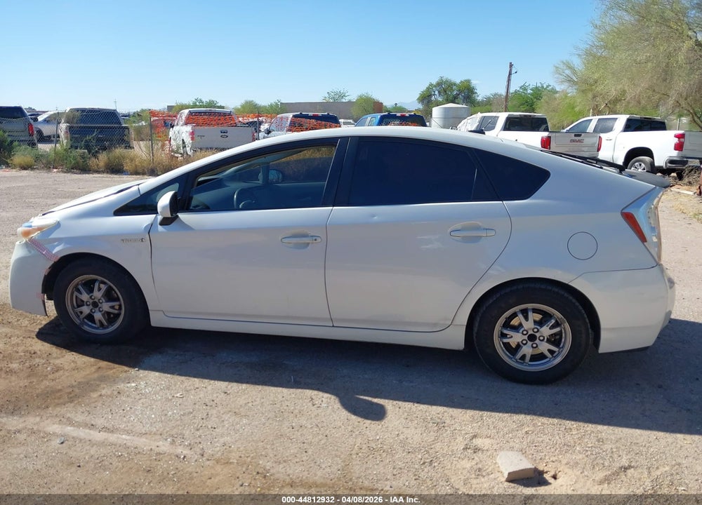 2011 TOYOTA PRIUS THREE VIN: JTDKN3DU4B0278931