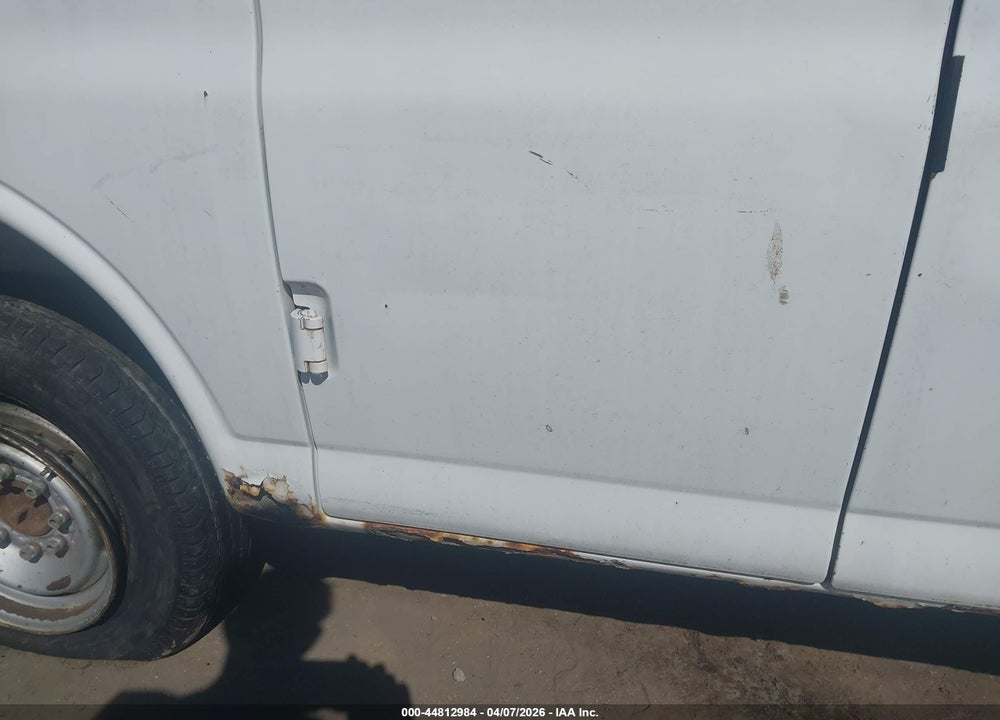 2002 CHEVROLET EXPRESS VIN: 1GCGG25RX21158078