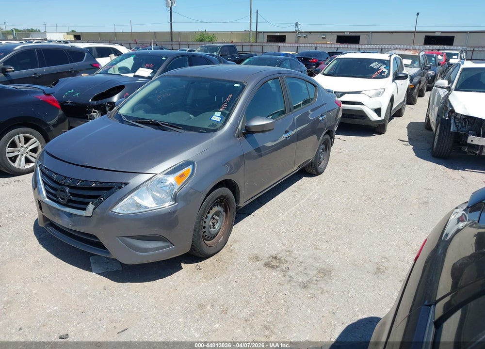 2018 NISSAN VERSA 1.6 SV VIN: 3N1CN7AP6JL822960