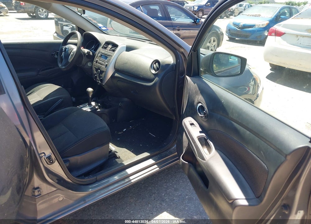 2018 NISSAN VERSA 1.6 SV VIN: 3N1CN7AP6JL822960