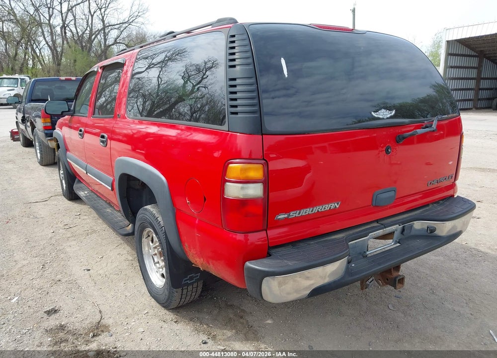 2002 CHEVROLET SUBURBAN 2500 LS VIN: 3GNGK26UX2G224364