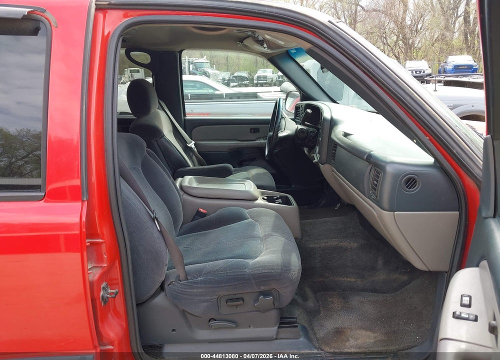2002 CHEVROLET SUBURBAN 2500 LS VIN: 3GNGK26UX2G224364
