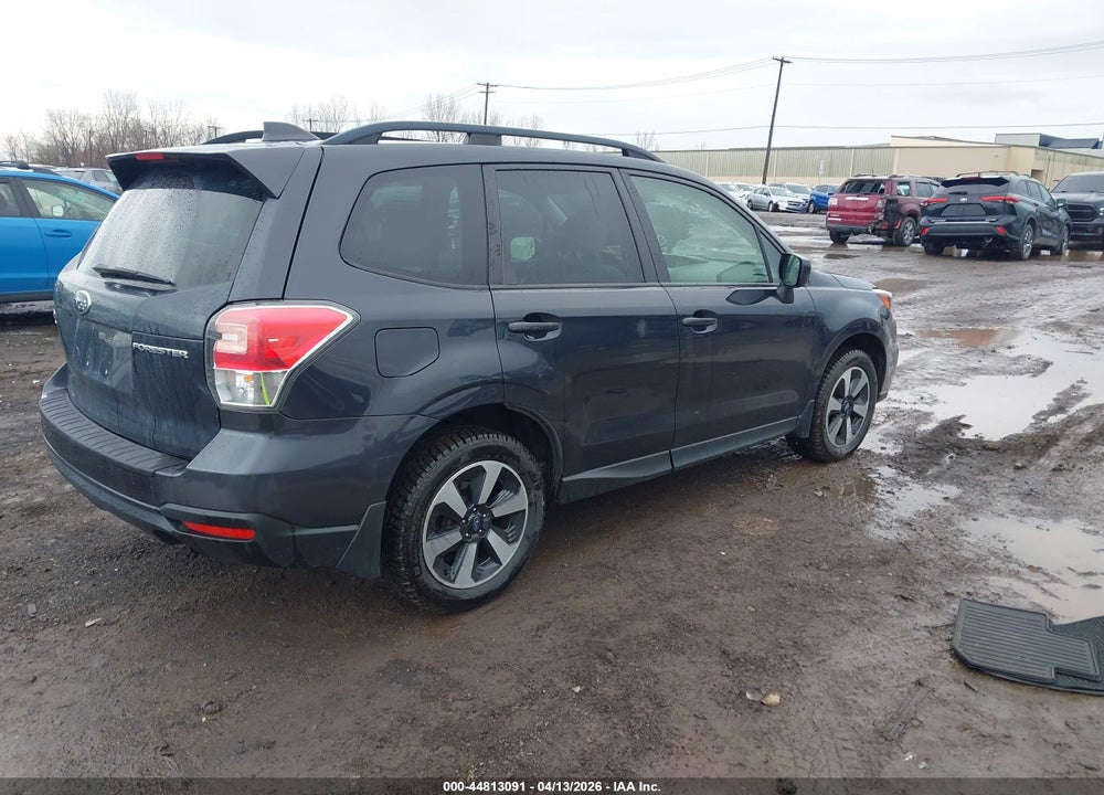 2018 SUBARU FORESTER 2.5I PREMIUM VIN: JF2SJAGC2JH511807