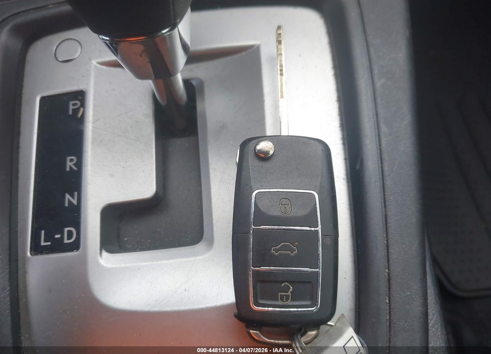 2014 SUBARU FORESTER 2.5I PREMIUM VIN: JF2SJAEC3EH530780