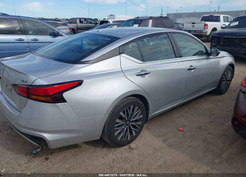 2024 NISSAN ALTIMA SV FWD VIN: 1N4BL4DV2RN347784