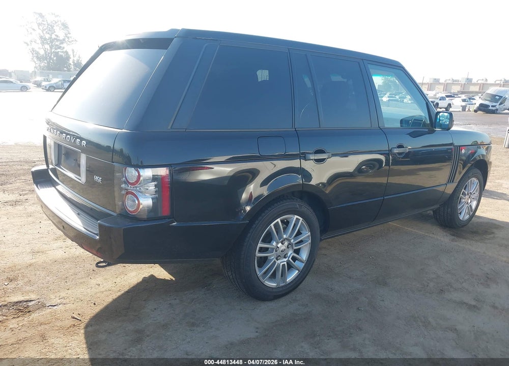 2010 LAND ROVER RANGE ROVER HSE VIN: SALME1D42AA327817