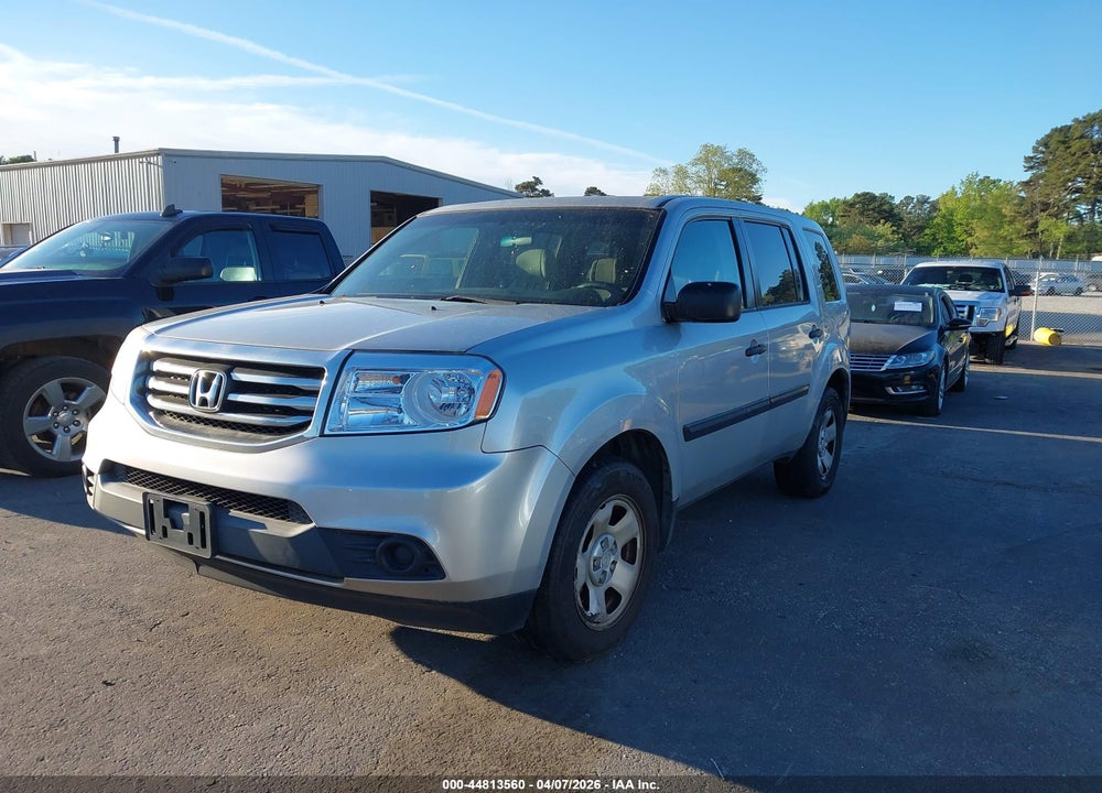 2012 HONDA PILOT LX VIN: 5FNYF4H24CB060092