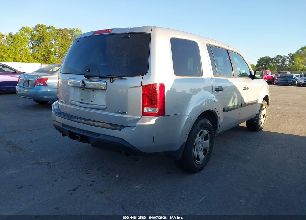 2012 HONDA PILOT LX VIN: 5FNYF4H24CB060092