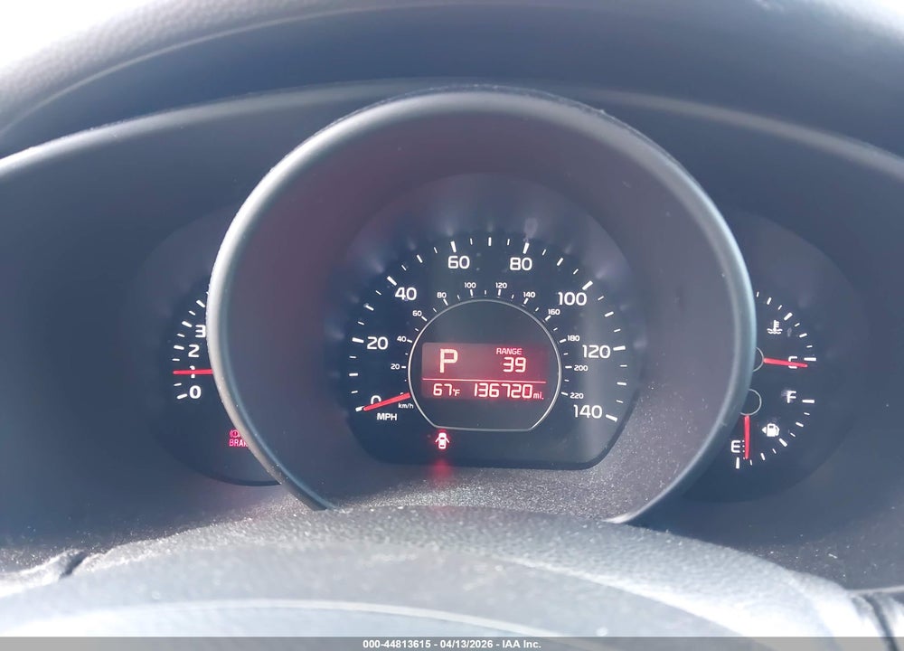 2016 KIA SOUL + VIN: KNDJP3A51G7330176
