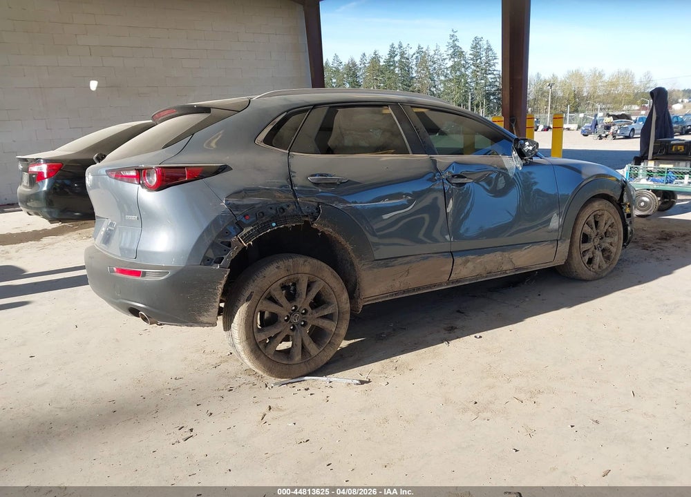 2024 MAZDA CX-30 2.5 S CARBON EDITION VIN: 3MVDMBCMXRM682538