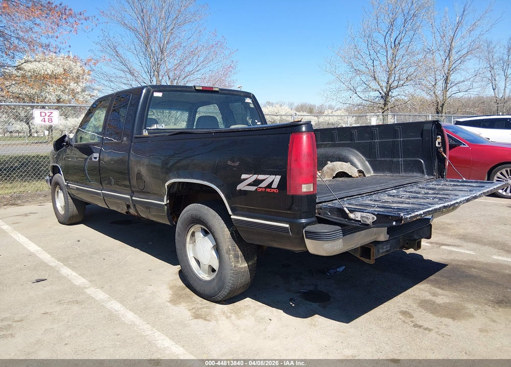 1997 CHEVROLET K1500 FLEETSIDE VIN: 2GCEK19R9V1206758