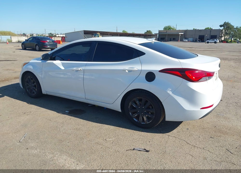 2016 HYUNDAI ELANTRA SE VIN: 5NPDH4AE0GH670513