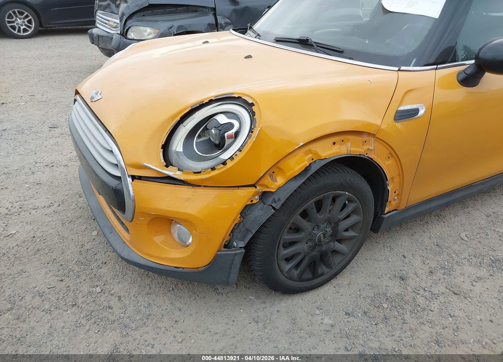 2015 MINI HARDTOP COOPER VIN: WMWXM5C5XF3A96864