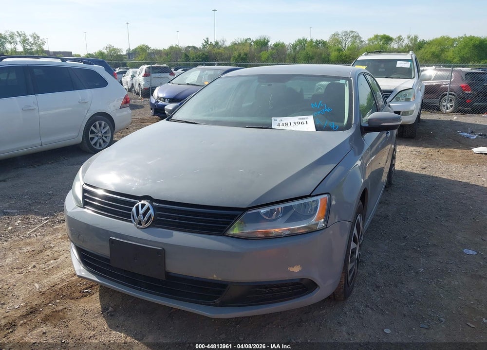 2014 VOLKSWAGEN JETTA 1.8T SE VIN: 3VWD17AJ7EM259746