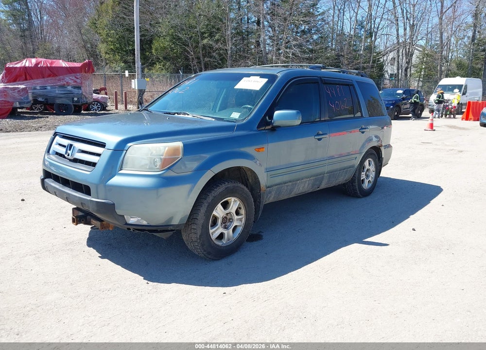 2006 HONDA PILOT EX VIN: 2HKYF18426H523028