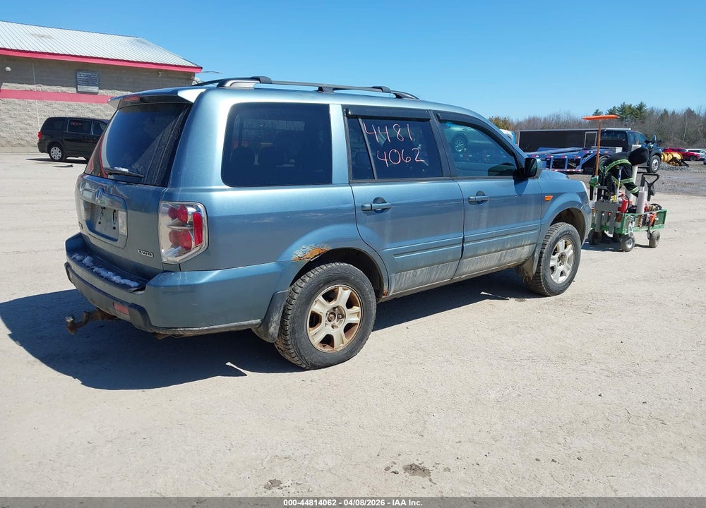 2006 HONDA PILOT EX VIN: 2HKYF18426H523028