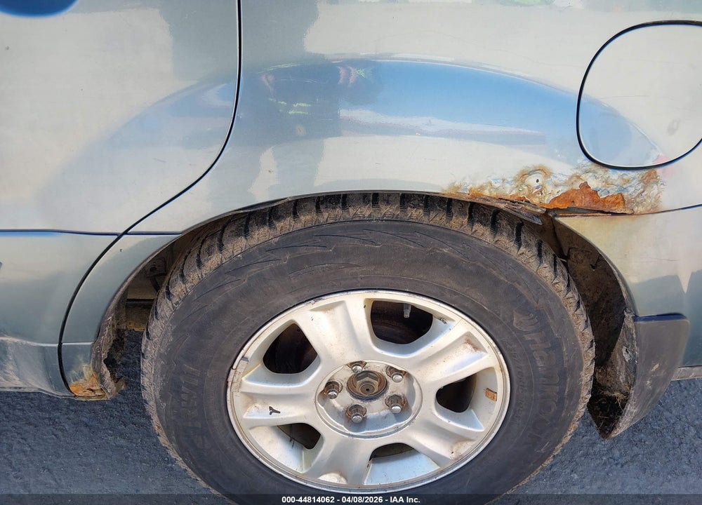 2006 HONDA PILOT EX VIN: 2HKYF18426H523028