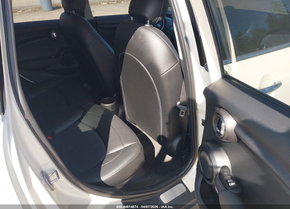 2017 MINI HARDTOP COOPER VIN: WMWXU1C39H2F92903