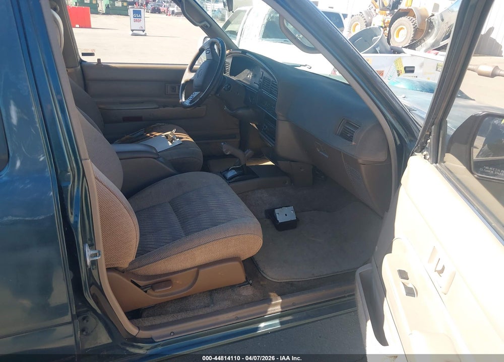 1994 TOYOTA 4RUNNER VN39 SR5 VIN: JT3VN39W5R0157413