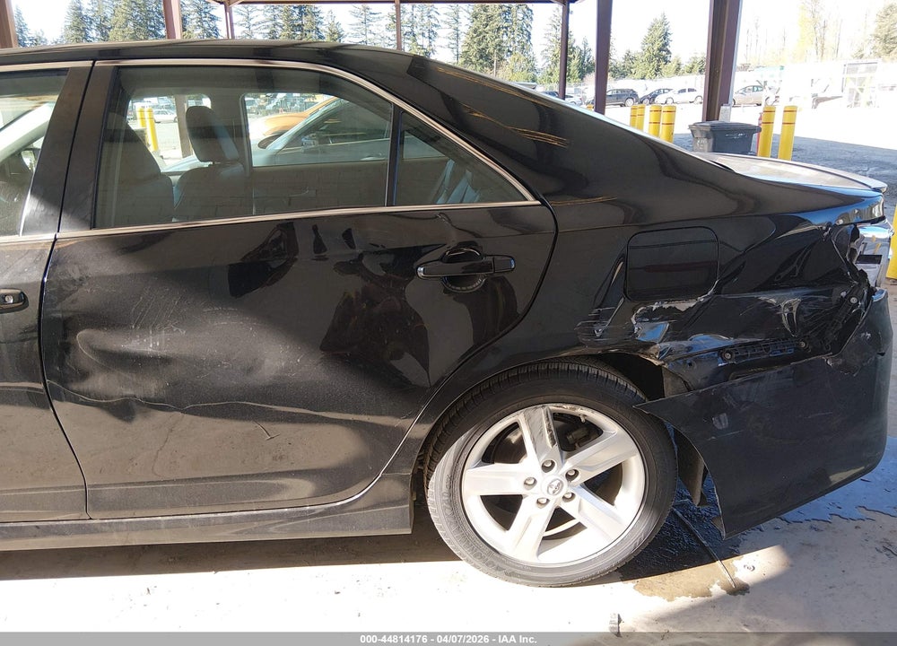 2012 TOYOTA CAMRY SE VIN: 4T1BF1FK9CU591072